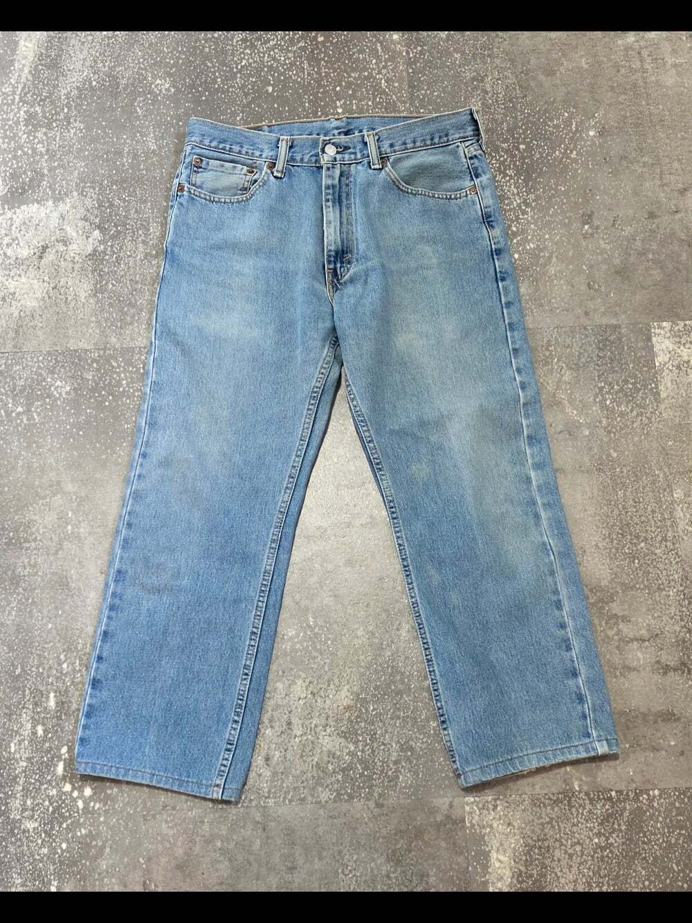 Vintage 90s Levi's Light Blue Classic Straight Jeans - Picture 2 of 10